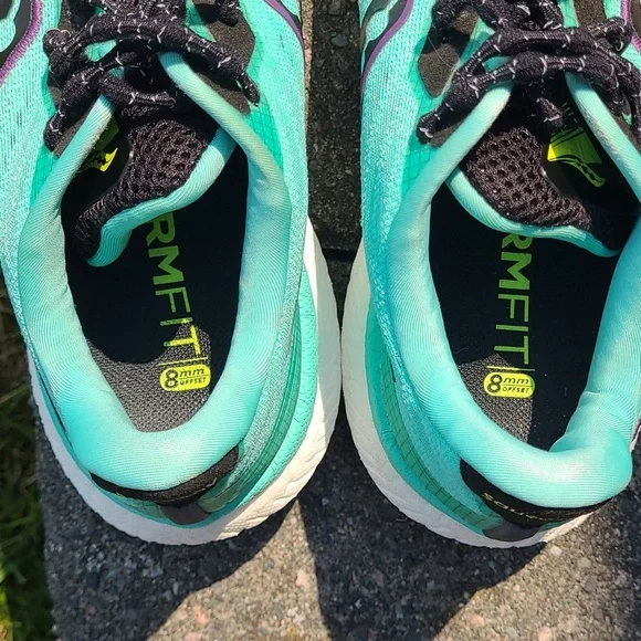 Saucony Triumph 19 W size 7 - Picture 14 of 14